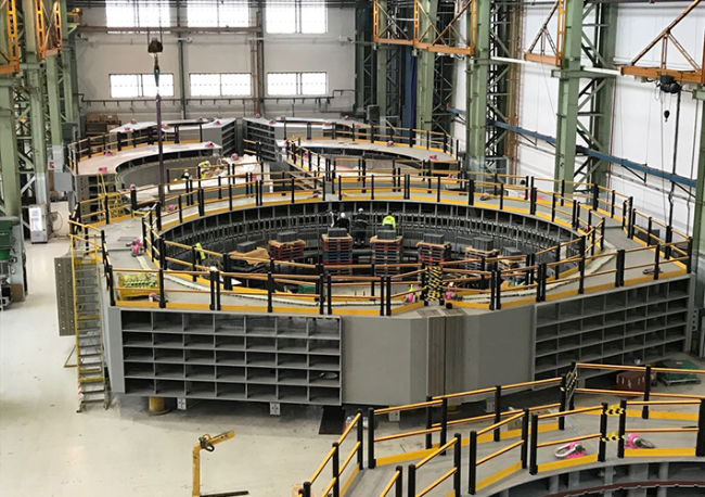 Foto ABB celebra 10 años desde la adquisición de la fábrica de motores anulares para minería.